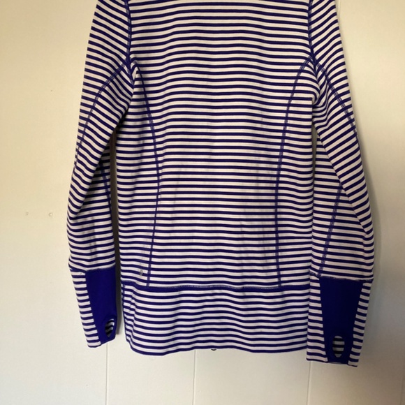 Lulu Lemon Stride Jacket. - Picture 3 of 4